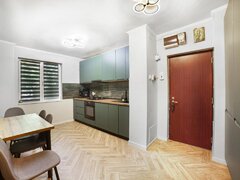 Vatra Luminoasa, decomandat, renovat, ready to move in